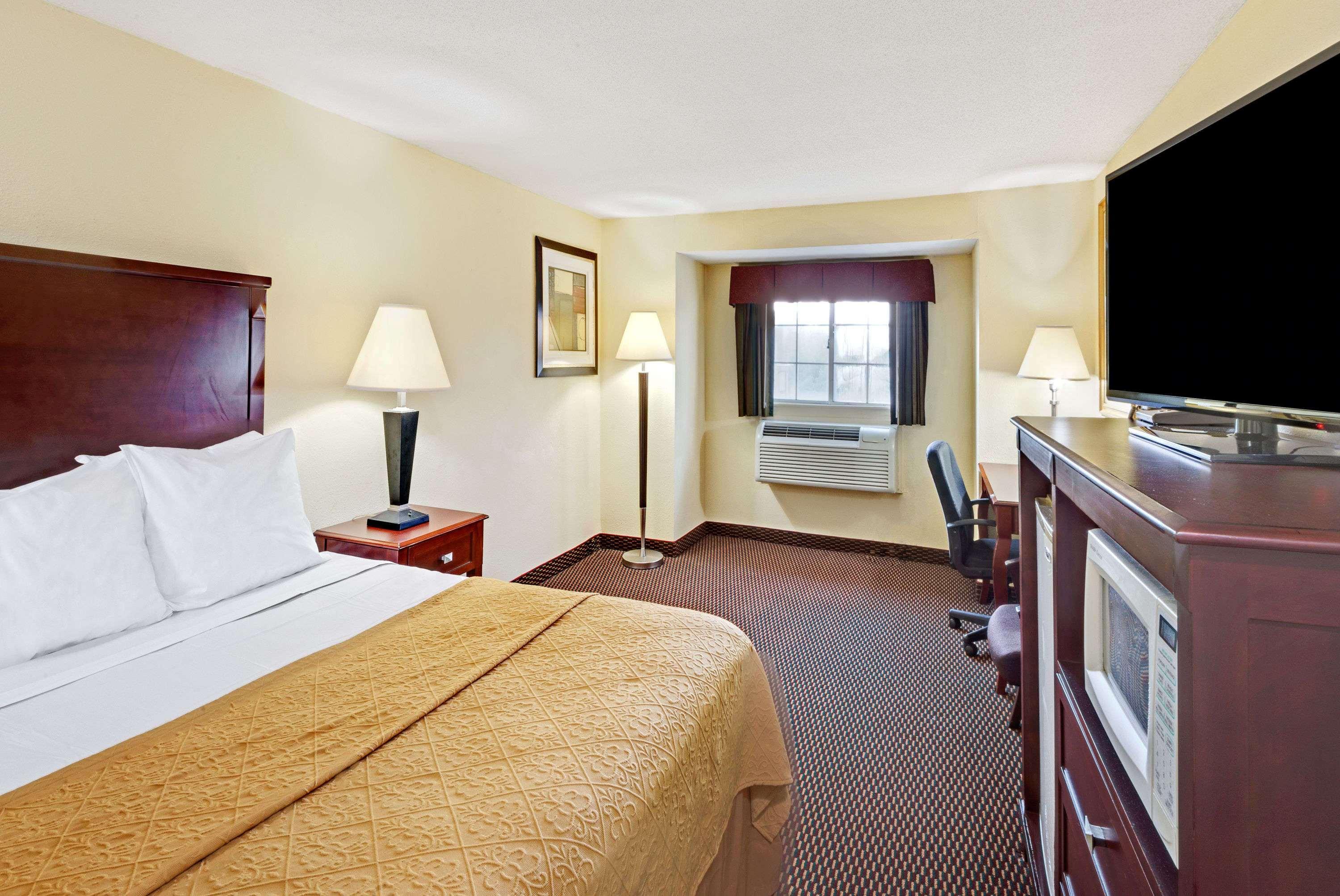 מלון Ramada By Wyndham קיטרי מראה חיצוני תמונה